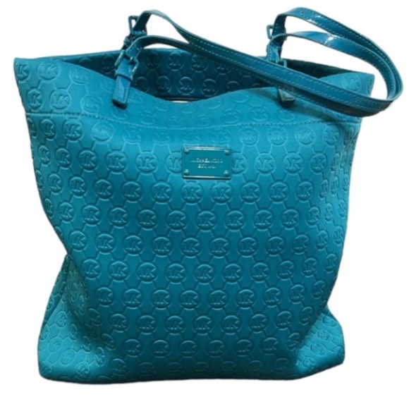 NWT Teal Michael Kors Jet Set Neoprene Fabric Tote - Picture 1 of 7